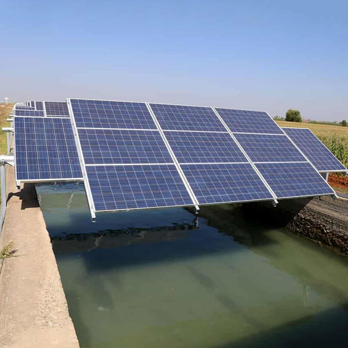 How does the solar water pump work?